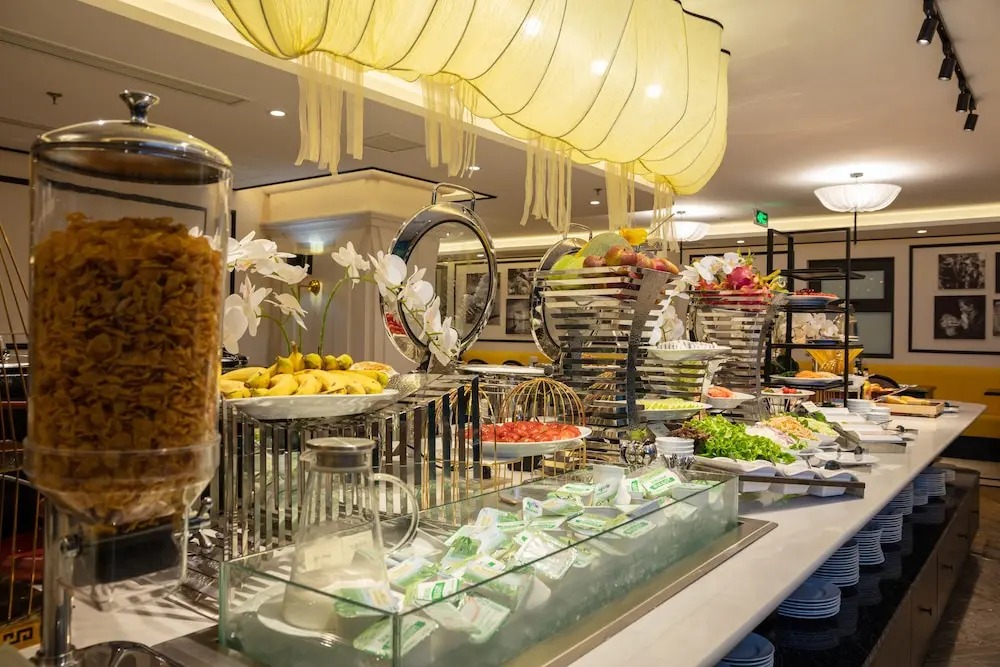 هتل اف‌تی‌ای هانوی